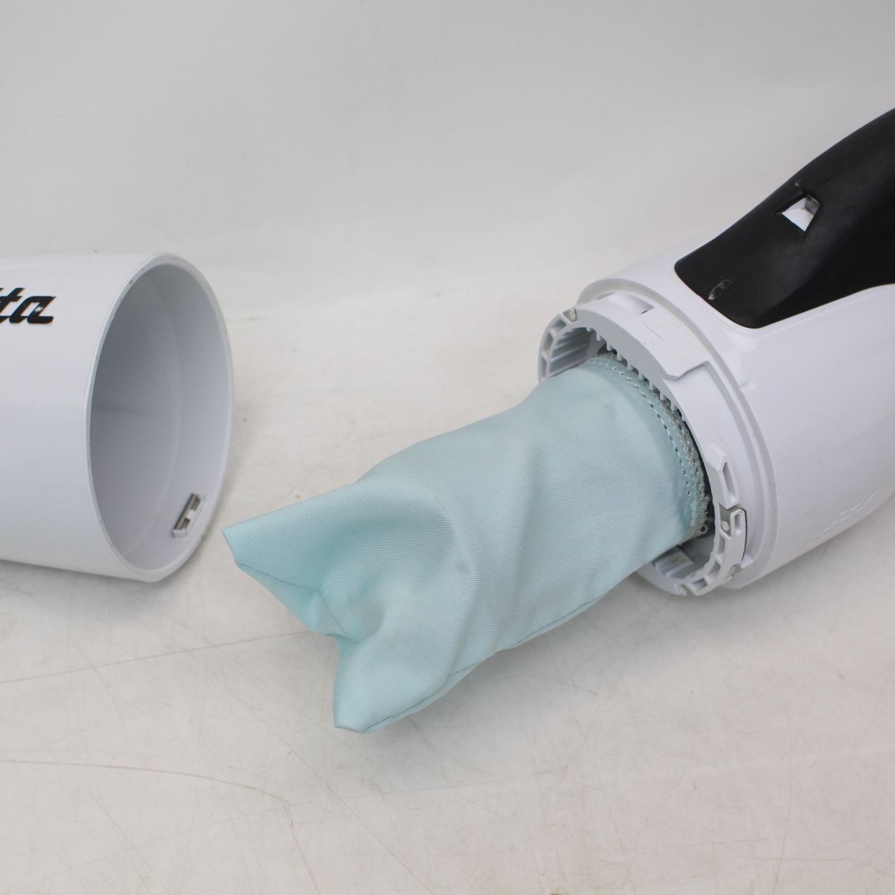 マキタ(makita) コードレスクリーナー CL281FDZCW Amazon.co.jp: マキタ コードレス掃除機CL281 カプセル式