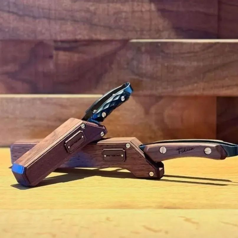 ［最終値下げ］WHAT WE  WANT FEDECAトングケース FEDECA CLEVER TONG 専用レザーケース ブラック