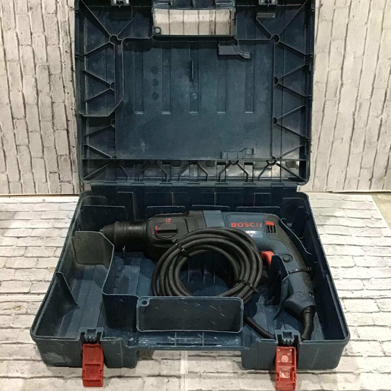 ボッシュ(BOSCH) ハンマドリル GBH2-26RE【川口店】