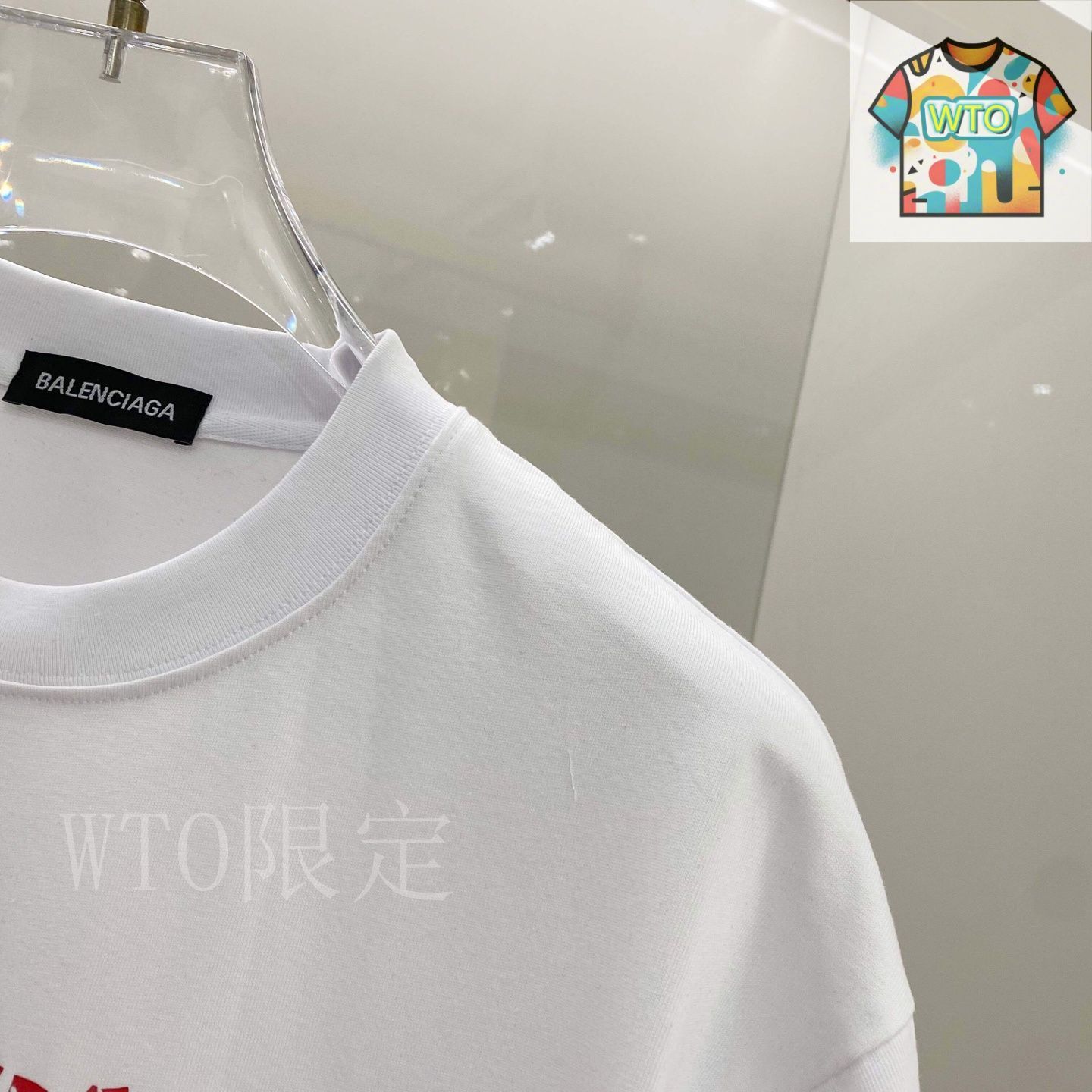 25SS BALENCIAGA ホワイト コットン フロントプリント Ｔシャツ 今日特価】Balenciaga バレンシアガ 25SS プレミアムプリント T