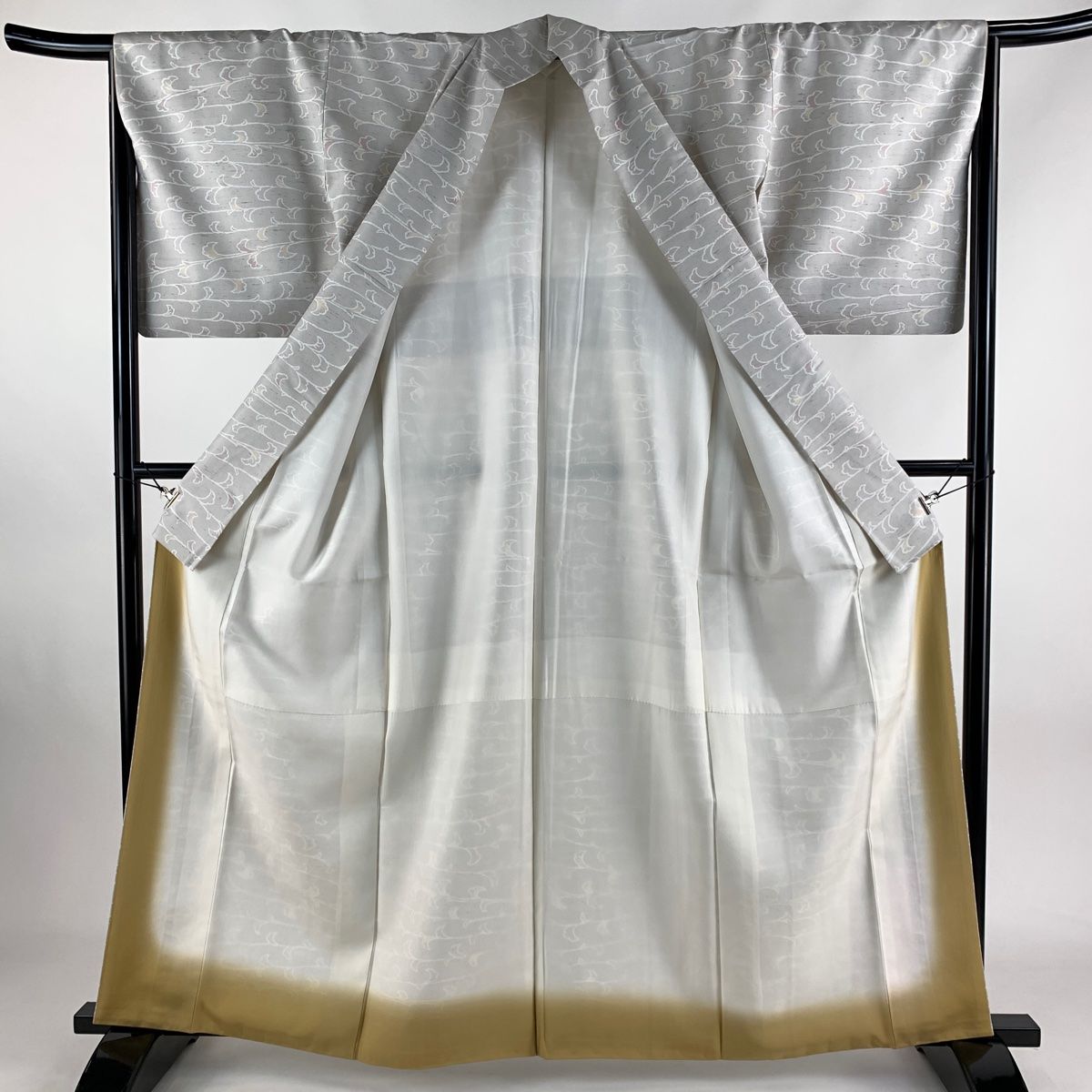 裄丈66cm