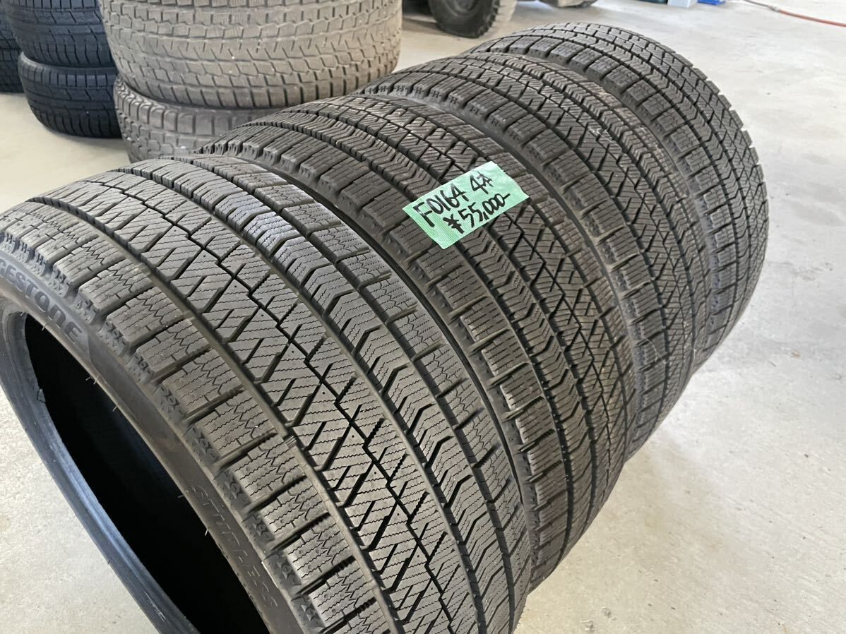 ［F0164］中古スタッドレスタイヤ4本セット！215/40R18 ブリヂストン ブリザック VRX2！2020年製造！86、BRZ、ポロ、BMW1シリーズなどに！