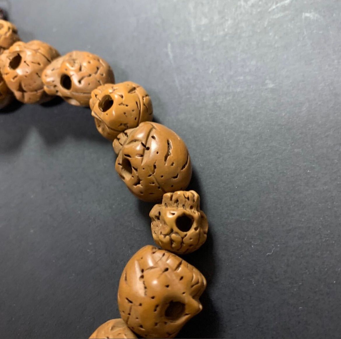 仏教美術　玉石獣骨彫刻　骸骨　数珠　念珠　G　R6151 仏教美術 玉石獣骨彫刻 骸骨 数珠 念珠 G R6151