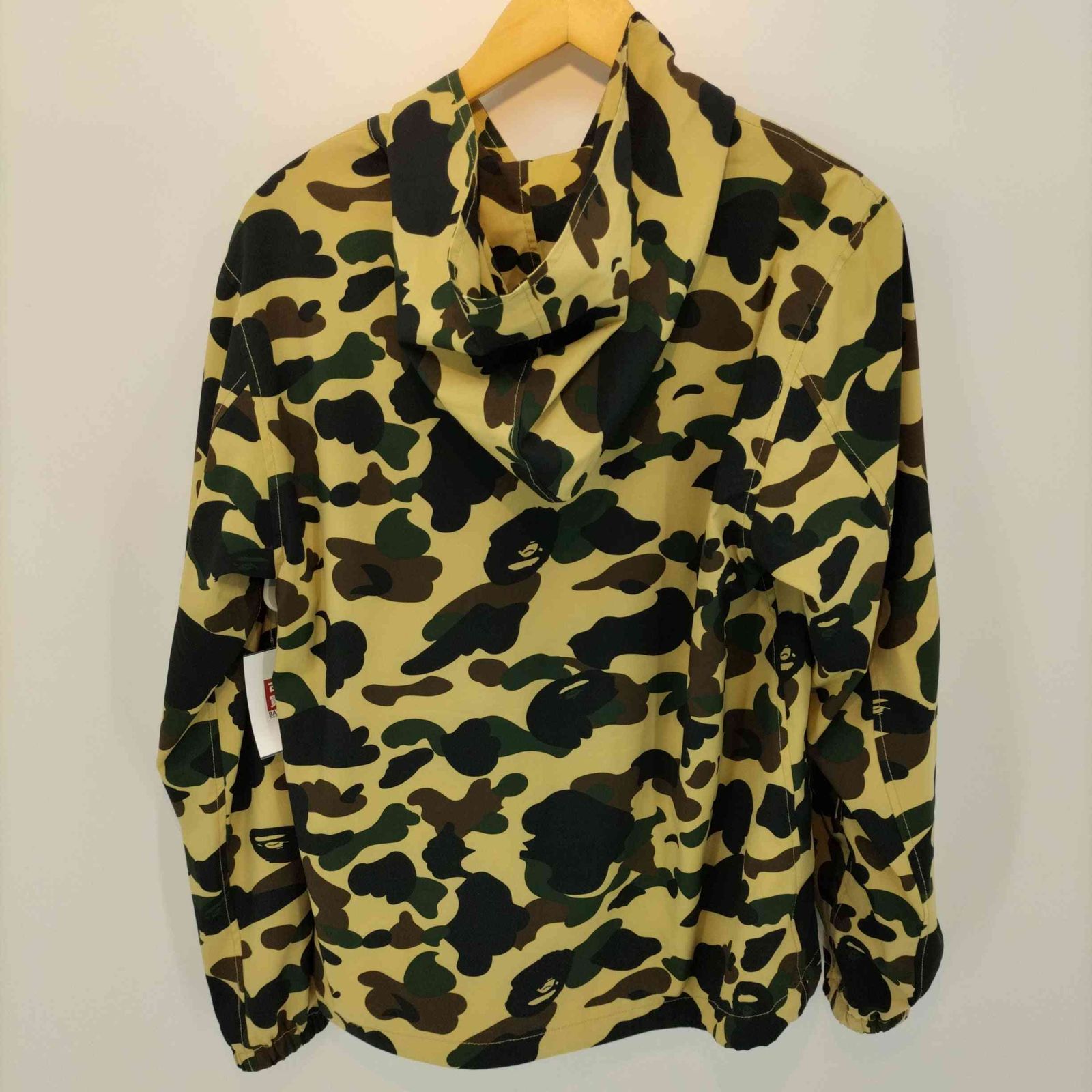 アベイシングエイプ A BATHING APE カモ柄 ポリエステルマウンテン 