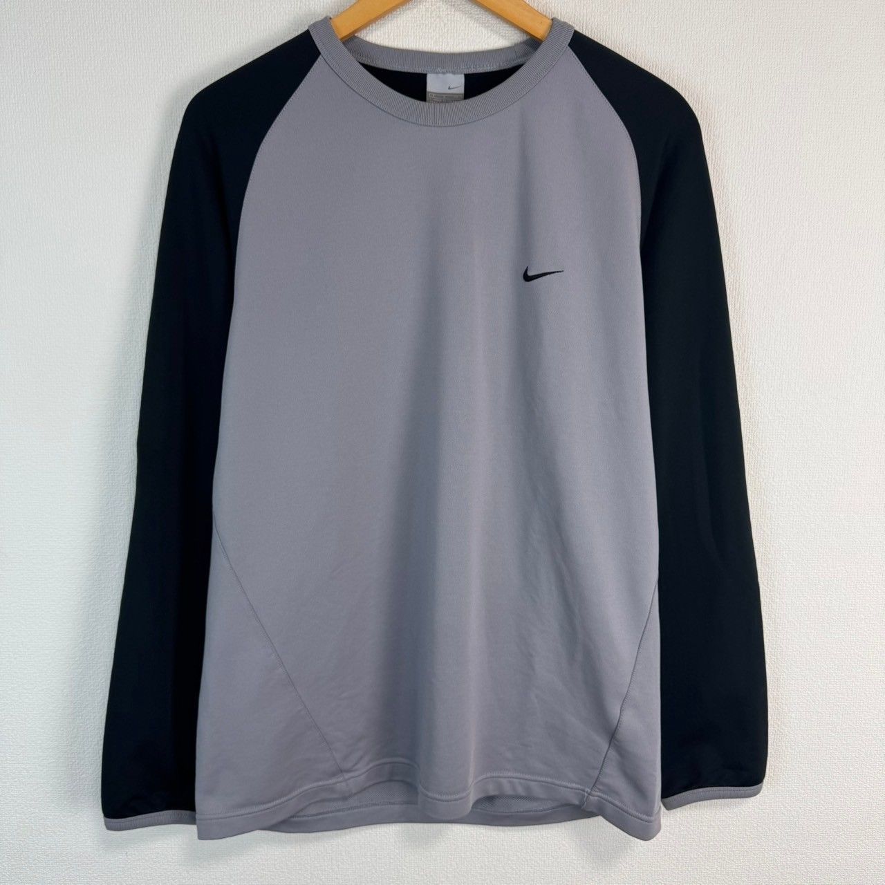 古着　NIKE ナイキ　ポロシャツ　ロンT センターロゴ　刺繍　白　ワンポイント 楽天市場】90s USA製 オールド □ NIKE ナイキ ワンポイント