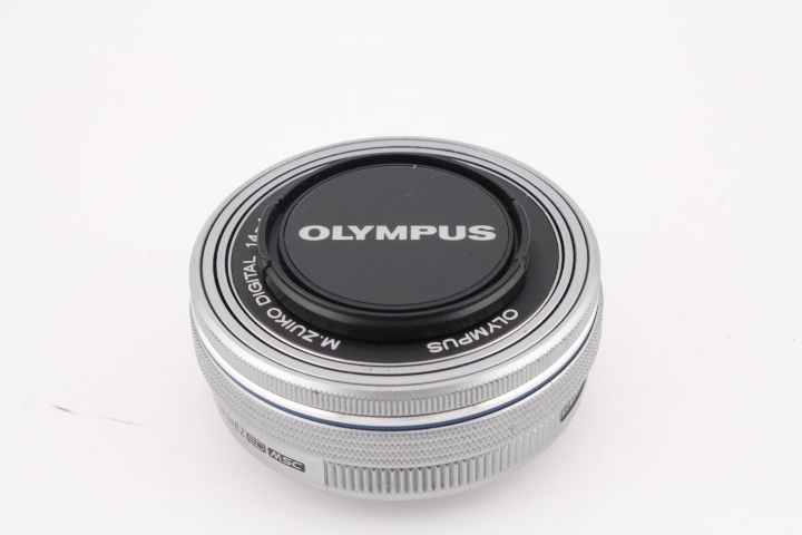 OLYMPUS 14-42mm f3.5-5.6 EZ ズームレンズ OM SYSTEM/オリンパス OLYMPUS 電動式パンケーキズームレンズ M.ZUIKO