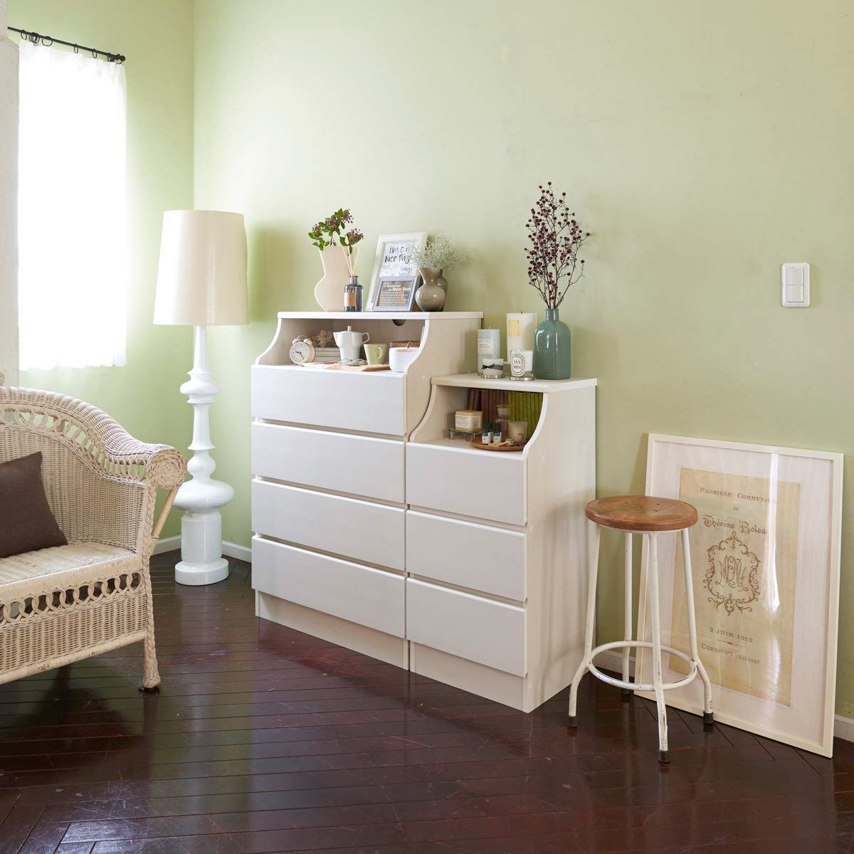 カラーとサイズが選べるチェスト