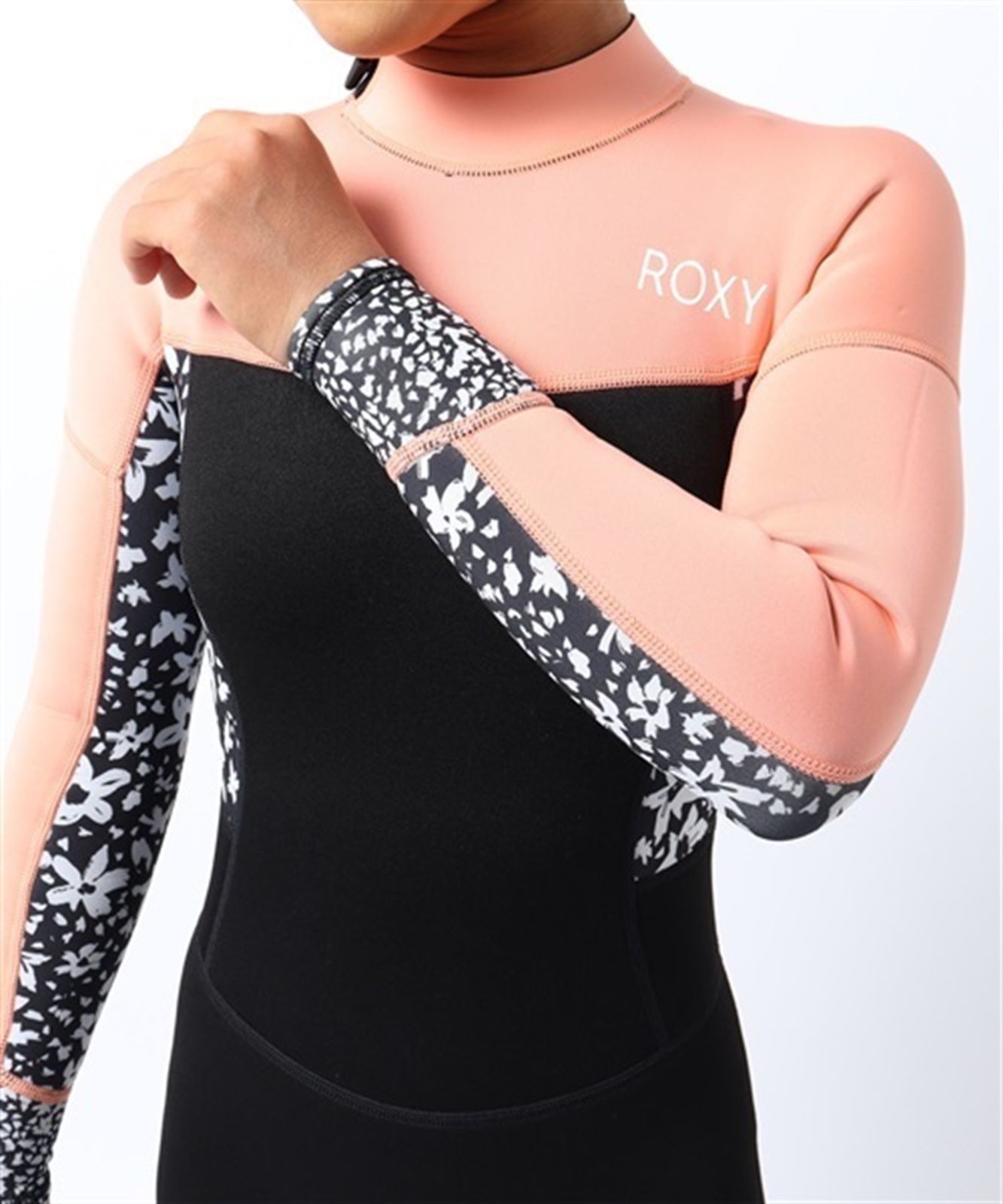 【新品•未使用】ROXY 2.5/2 SWELL SERIES フルスーツ セール】2.5/2 SWELL SERIES B/ロキシーウエットスーツ