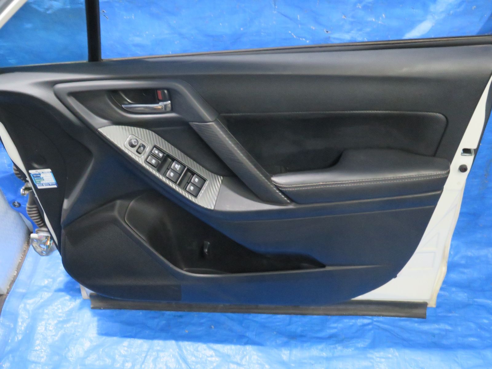 純正 右フロントドア