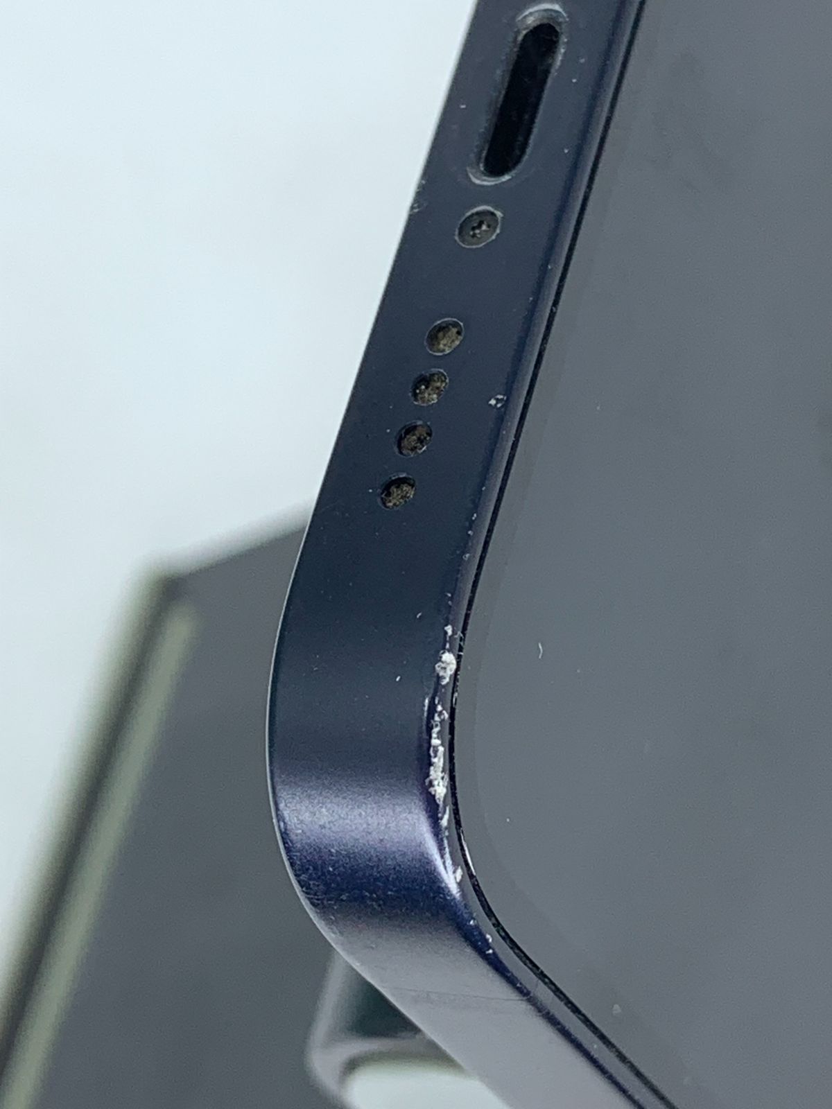 iPhone12mini ※若干動作不良あり(値下げ交渉不可) 中古・充電不良・バッテリー劣化・フレームキズ有】iPhone 12