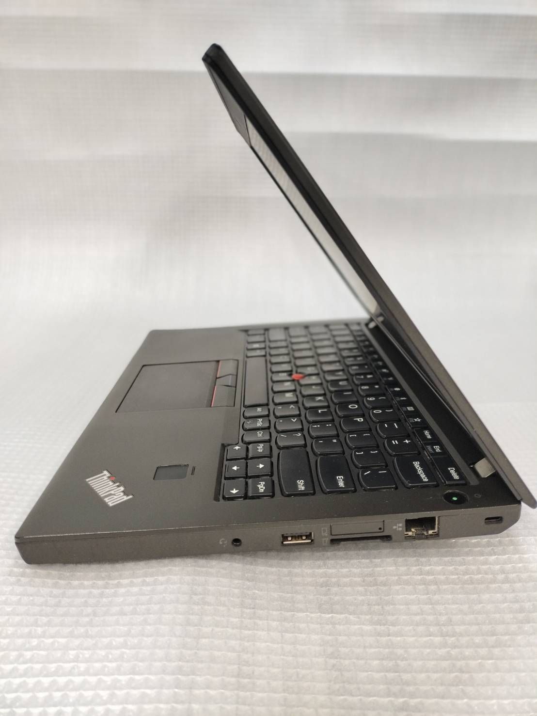 USキーボード(英字)Lenovo Thinkpad X270 i5-6300u - ノートPC