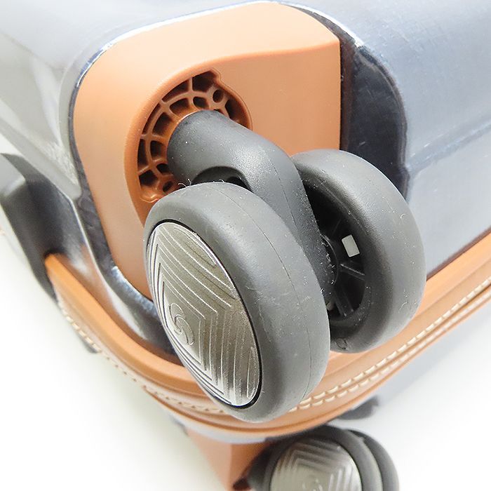 美品 サムソナイト ブラックレーベル キューブライト スピナーの36.5L BOTTEGA VENETA 送料無料 サムソナイト ブラックレーベル ライト