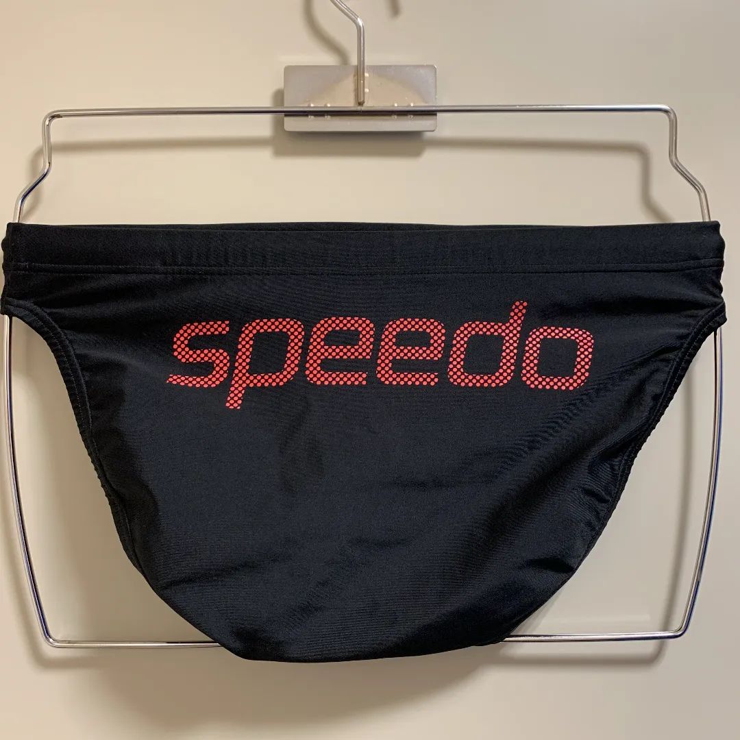 【新品・未開封品】スピード(speedo) SD83P03 Vパンツ KR(ブラック×レッド) Mサイズ