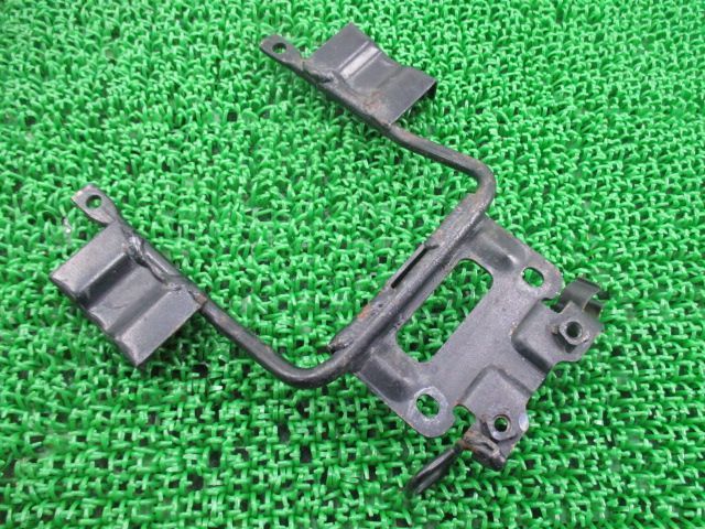 バリオス ヘッドライトステー カワサキ 純正 中古 バイク 部品 ZR250A バリオスII BALIUS 修復素材に そのまま使える  GSX250FXにも メルカリShops