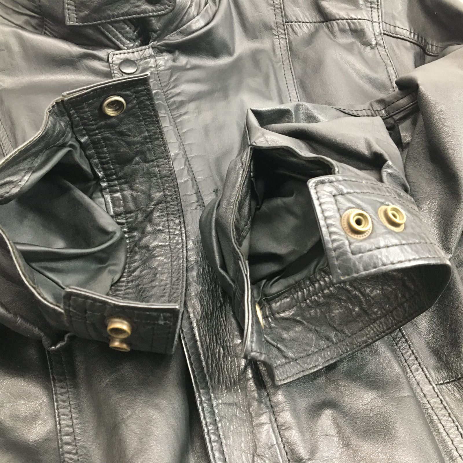 90's VALENTINO UOMO ヴァレンティノ バレンチノ レザー