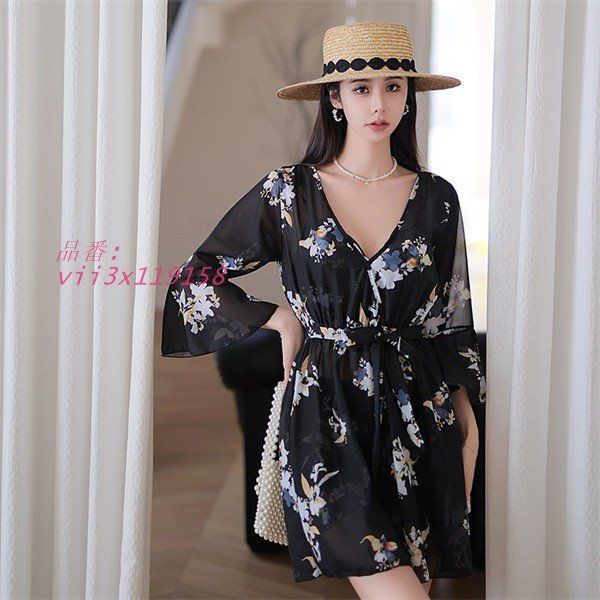 夏物大処分❗️CAVEZA ROSSO ショルダータックセットアップスウィムウェア 夏物大処分❗️CAVEZA ROSSO ショルダータックセットアップ