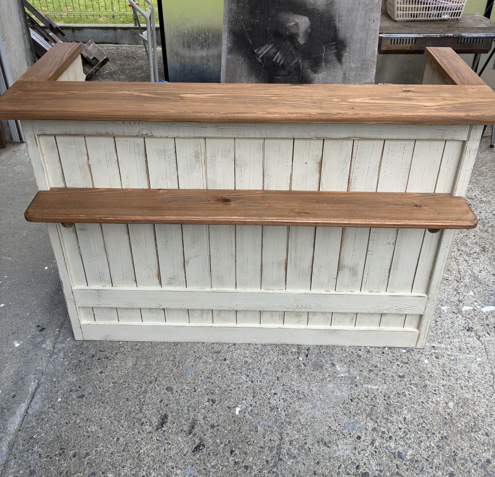 受注製作 アイボリーシャビー 飾り棚 コの字型レジ用凹み付 受付カウンターテーブル レジカウンター 13００