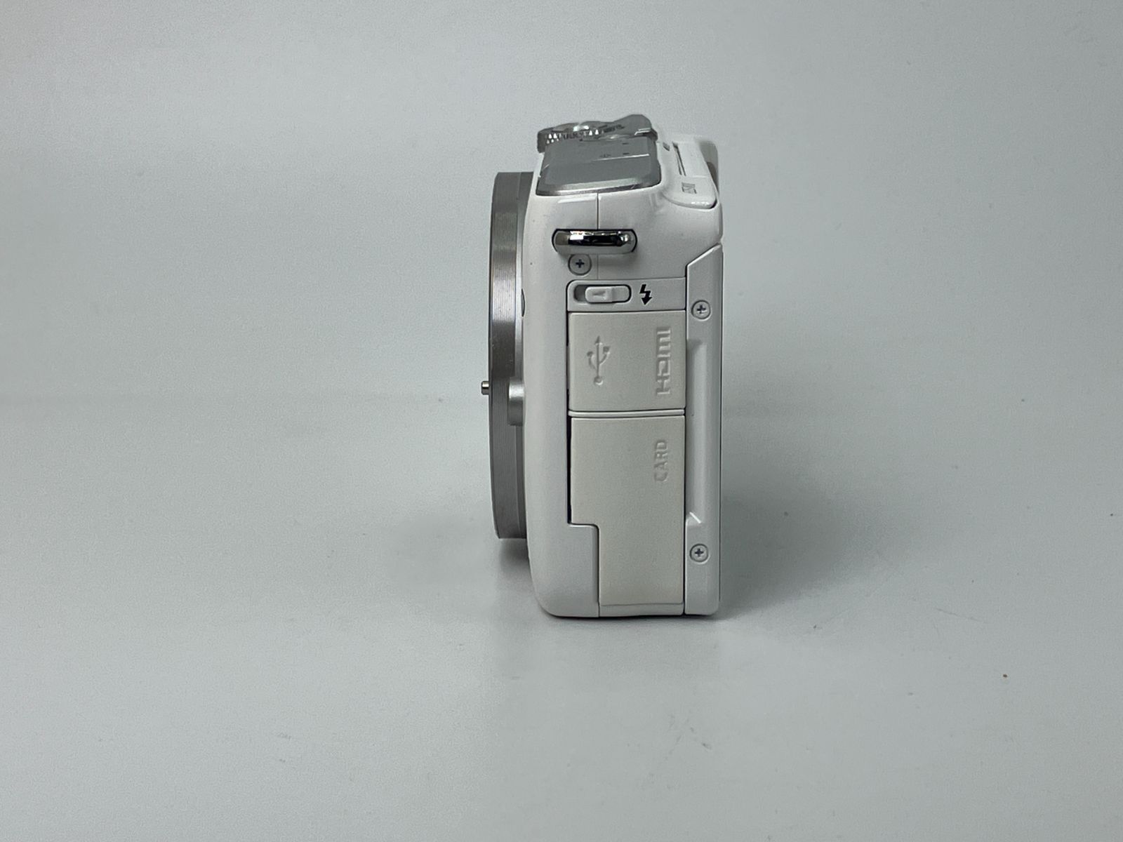  Canon EOS M 10 EF 15 45 mm F 3 5 6 IS STM ホワイトレンズキット デジタル一眼レフ デジタルカメラ