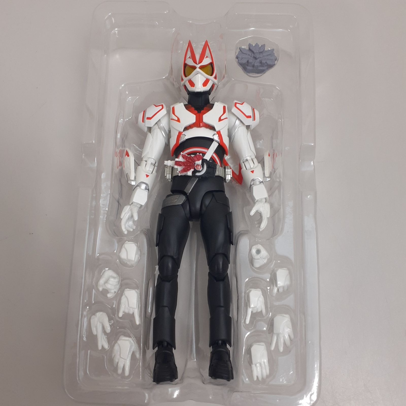 三沢店】 S.H.Figuarts 仮面ライダーギーツ ブーストフォームマークIII