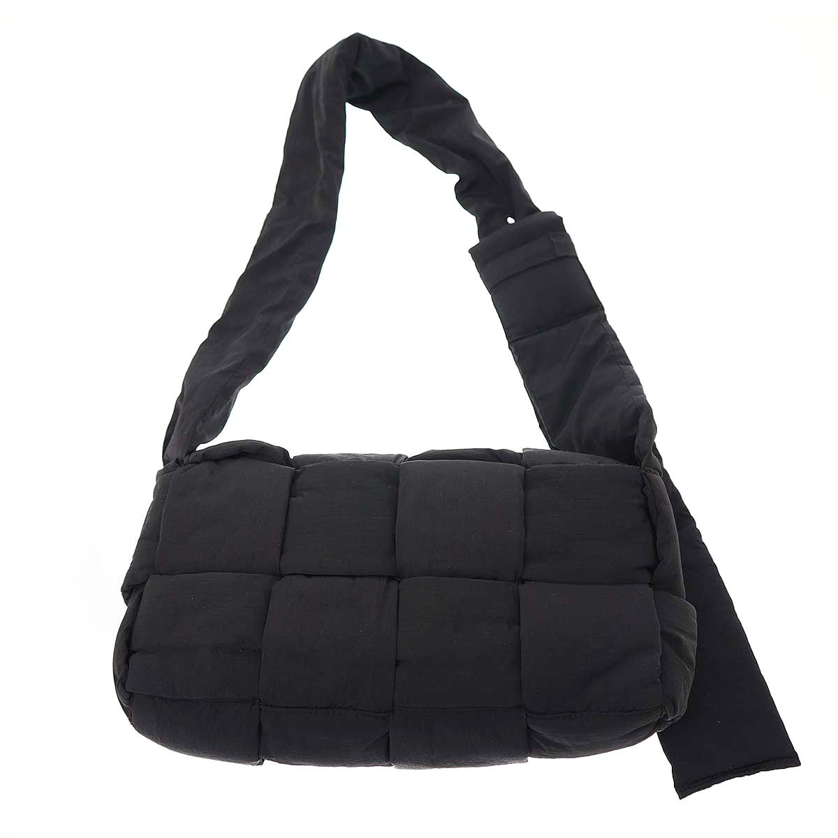 BOTTEGA VENETA ボッテガヴェネタ パデッド テック カセット