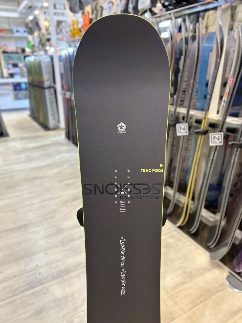 sessions スノーボード　板　レディース 149cm 板 sessions スノーボード 板 レディース 149cm セッションズの通販