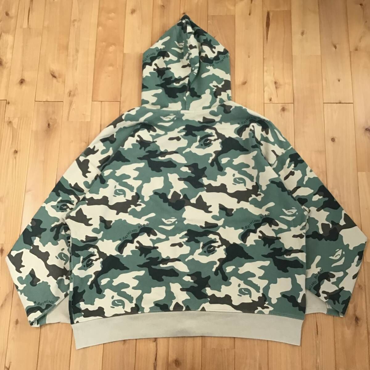 Yahoo!オークション XL カレッジロゴ Woodland camo フルジップ 