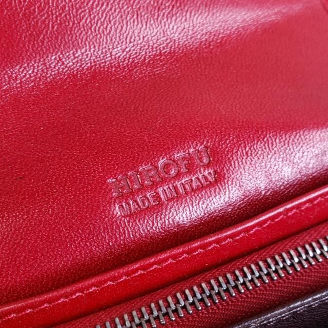 ヒロフ HIROFU ☆ レザー ハンドル付 二折財布 財布 イタリア製 赤