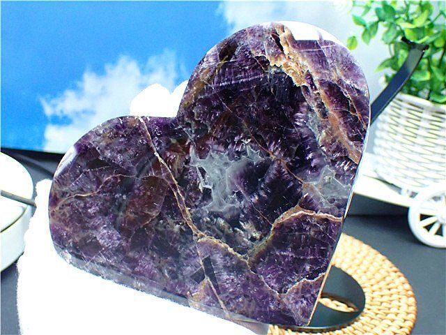 天然～愛の守護石～夢幻紫水晶ハート型アメジスト原石YTHB86G3