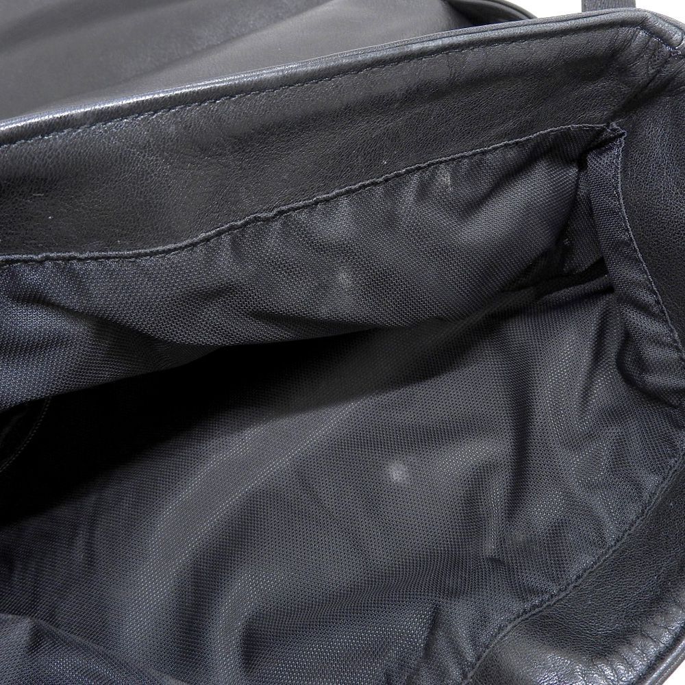 【希少】90s ISSEY MIYAKE メッセンジャーバッグ 　新品未使用 美品 イッセイミヤケ 90年代ヴィンテージ アーカイブ品 レザー