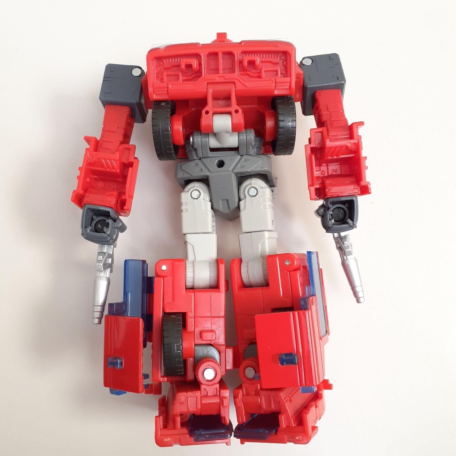 Takara Tomy - トランスフォーマー スタジオシリーズ SS-97 アイアンハイド 完成トイ タカラトミー 新品 タカラトミー トランスフォーマー スタジオシリーズ SS-97