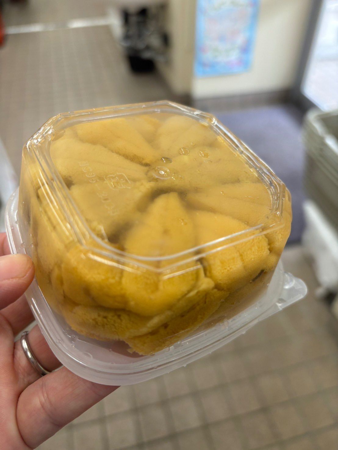8月 終漁※【北海道積丹産】生うに【100g×2パック】北海道産 天然