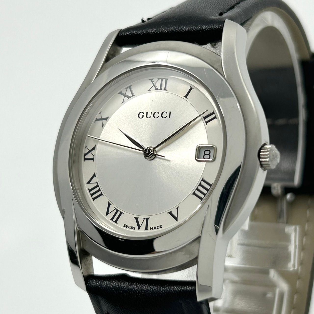 GUCCI 5500Mブラックダイヤル レザーベルト クォーツ時計 GUCCI グッチ シェリーライン ベルト（社外品） 腕時計 5500M