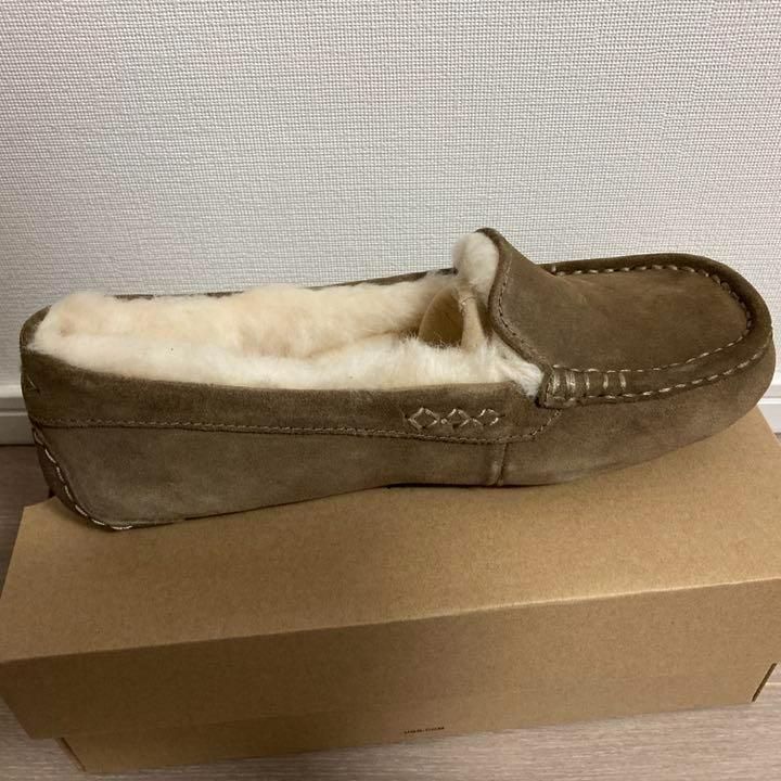 新品・未使用 UGG アンスレー モカシン ヒッコリーサンド 24cm - 新品