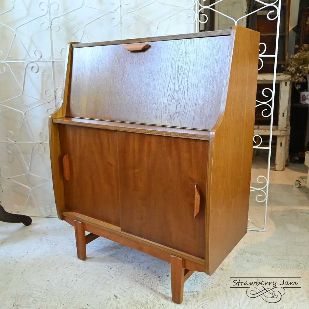 L3705-305 英国ヴィンテージ ライティングビューロー デスク 机 北欧 L3705-305 英国ヴィンテージ ライティングビューロー デスク