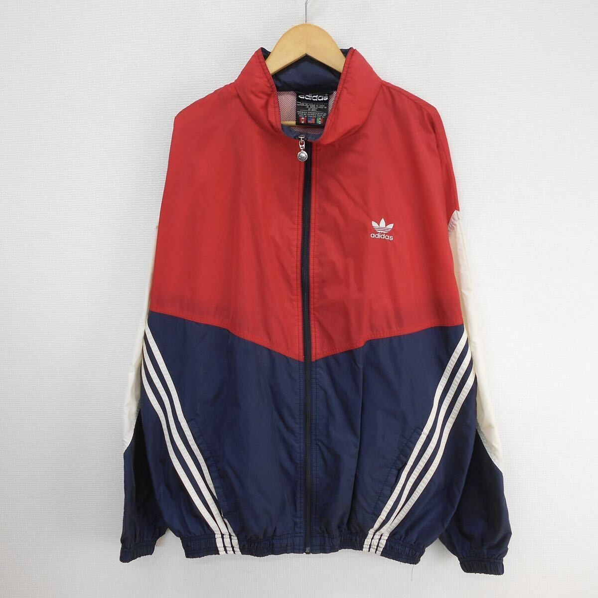 adidasアディダス 90s 90年代 万国旗タグ ナイロンジャケット ヴィンテージ XL 10118537