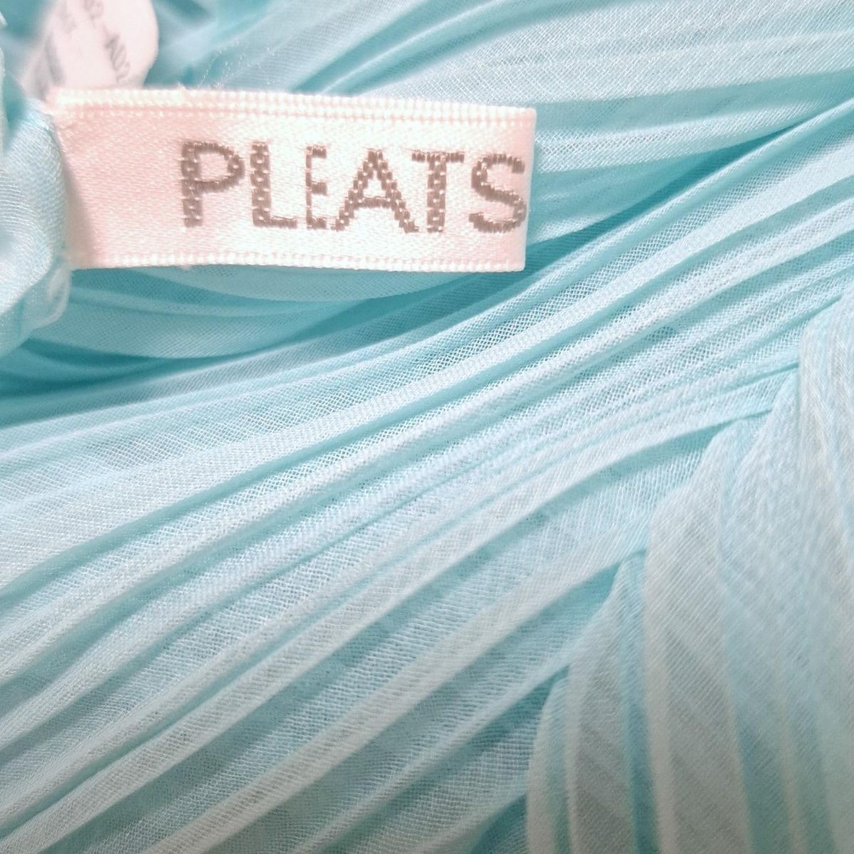 プリーツプリーズ