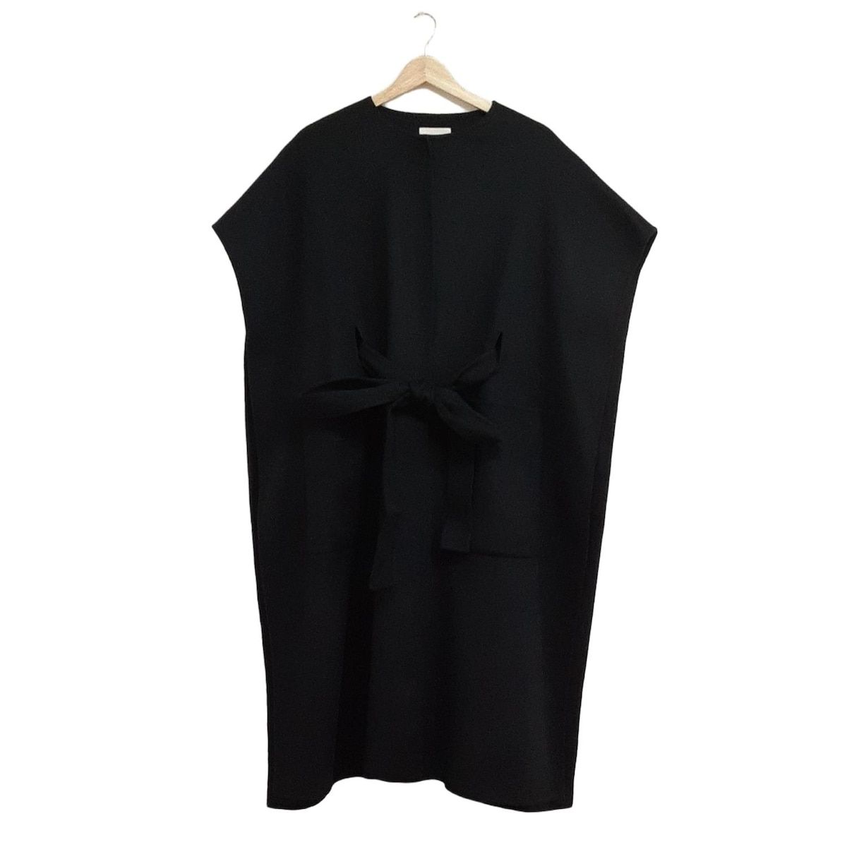 美品 lePHIL 黒 ノースリーブ ◇ライトボンディングノースリーブジレ