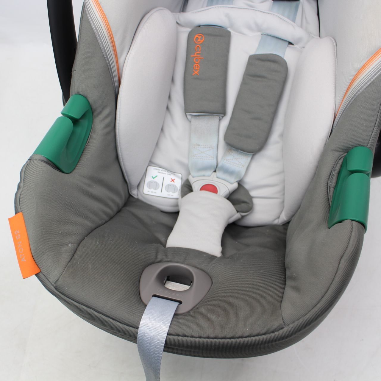 653)cybex 節約 ATON S2 i-SIZE 3点セット チャイルドシート ベース