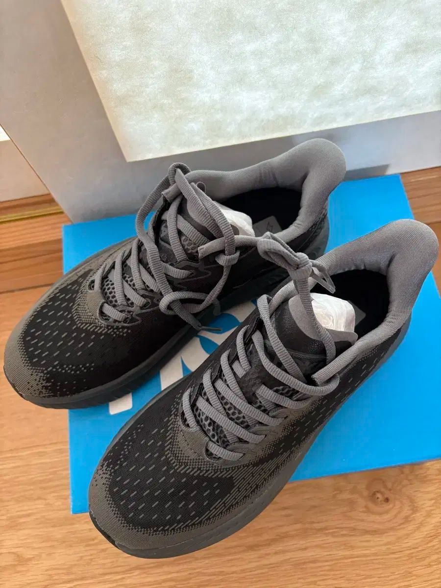 ねむこ　ホカ　マッハ6 レディース ねむこ ホカ マッハ6 レディース ねむこ ホカ マッハ6 レディース HOKA