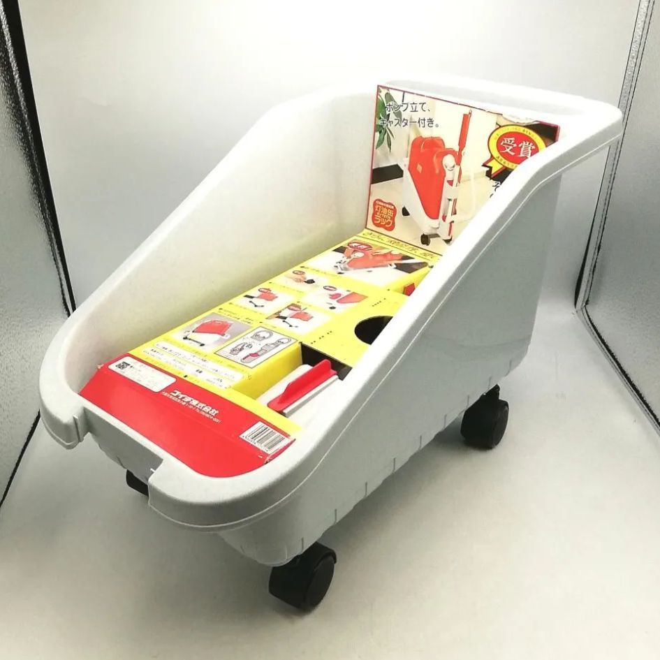 ヒッチメンバー用！灯油缶ラック・キャリア！ポリタンク ヒッチメンバー用！灯油缶ラック・キャリア！ポリタンク 灯油タンク