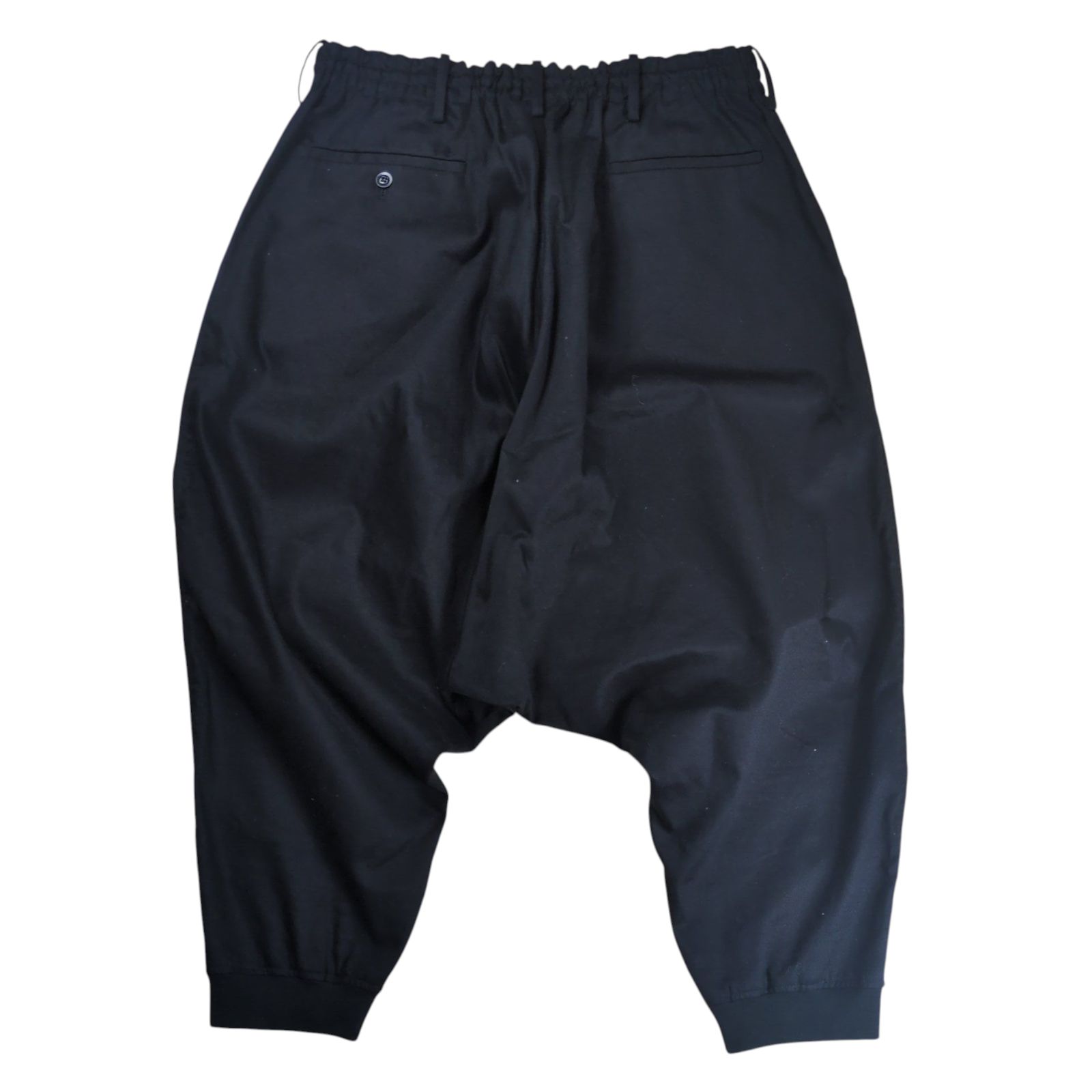 【新品・未使用】S'YTE サルエルパンツ　ユニセックス　¥42,900のお品 新品・未使用】S'YTE サルエルパンツ ユニセックス ¥42,900のお品
