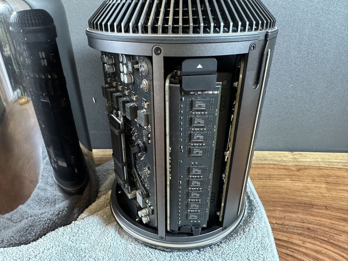 Apple Mac Pro Late 2013/3.5ghz 6コア/32GB/SSD1TB/office2019/Windows11