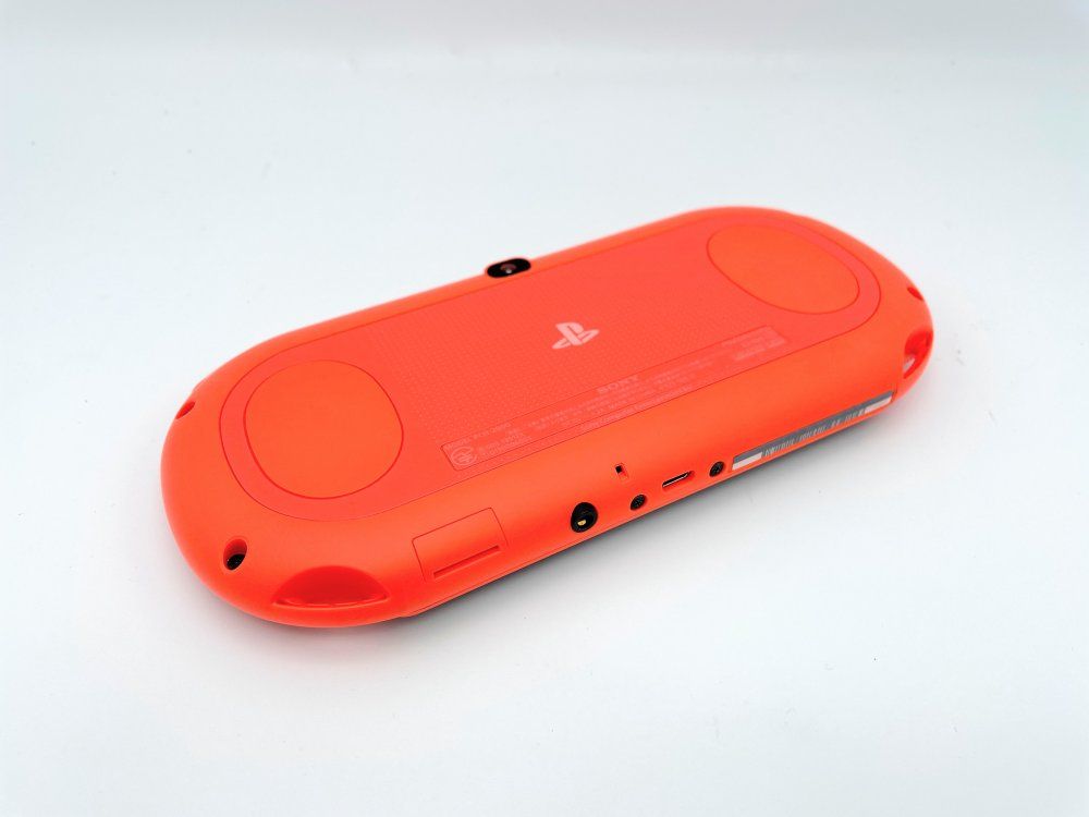 中古 PlayStation Vita Wi-Fiモデル ネオン・オレンジ(PCH