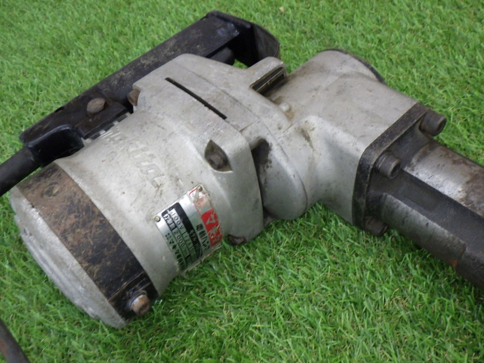 溝堀り 補修工事