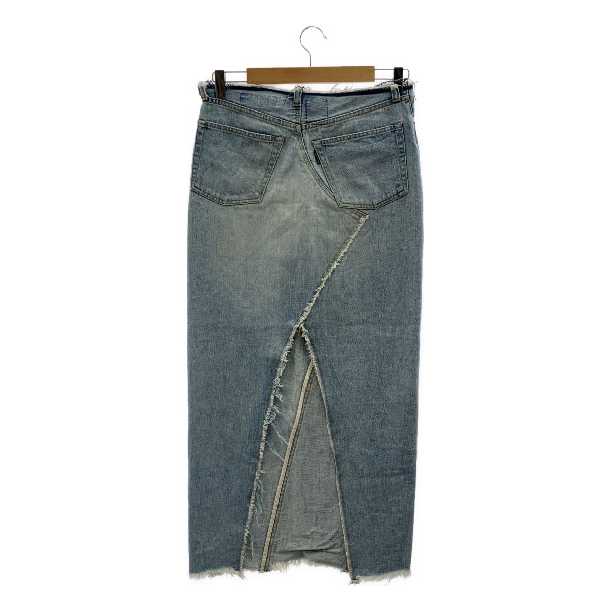 バックスリット