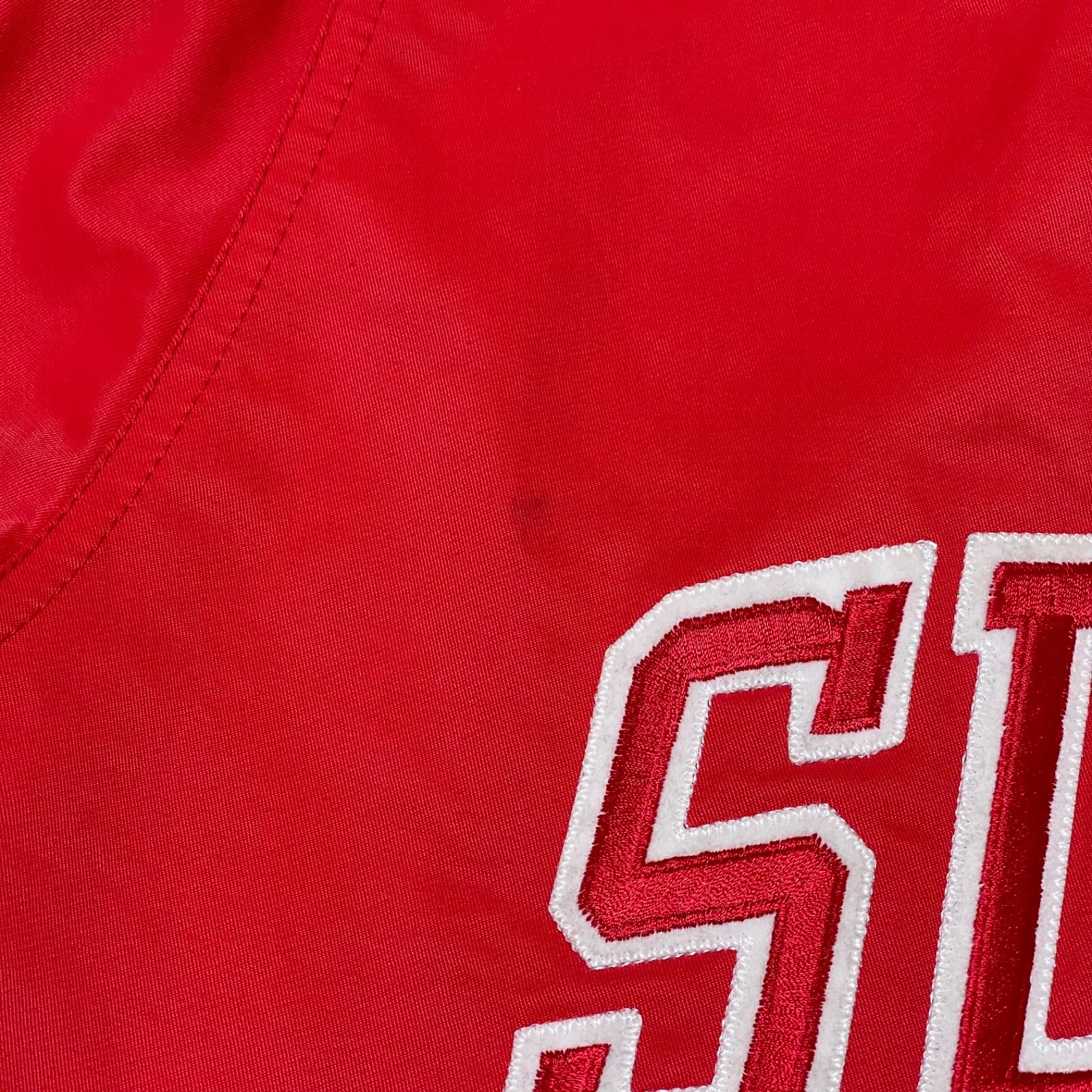 ナイロンスタジャン