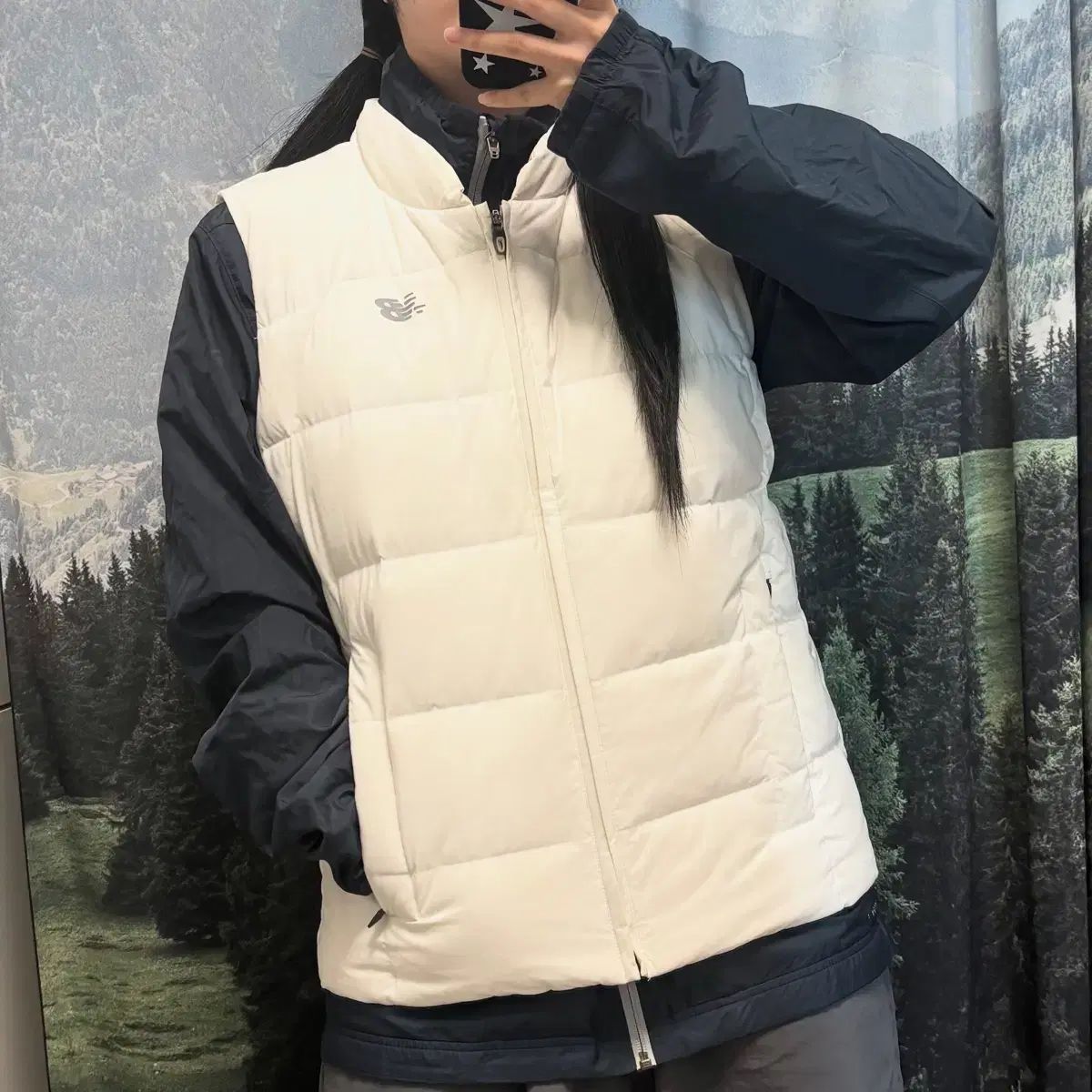 New Balance ホワイト ダウンベスト ダウンスカート セット　1 New Balance ホワイト ダウンベスト ダウンスカート セット 1