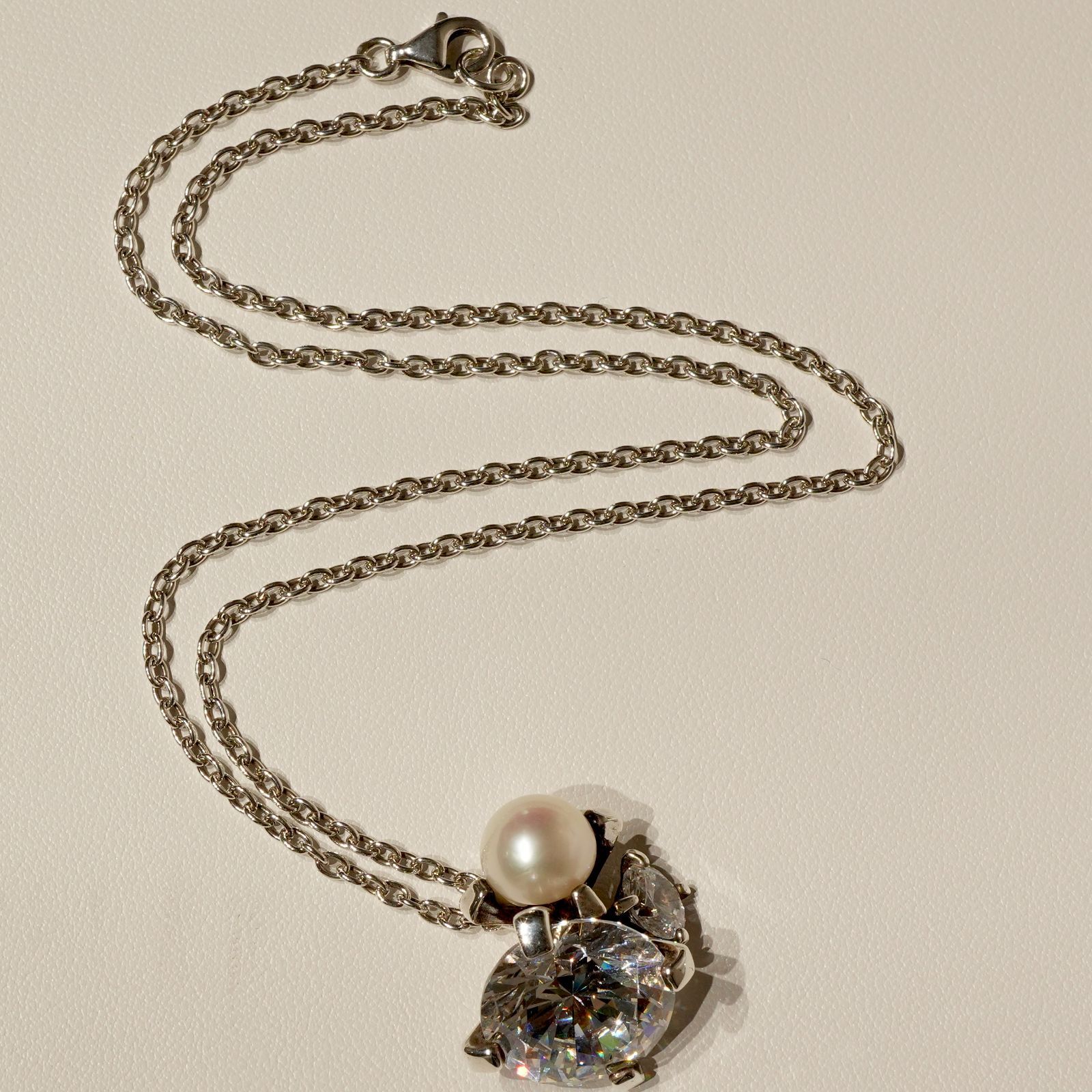 美品e.m. イーエム　ジルコニアシルバーネックレス 美品 イーエム パール×ジルコニア ネックレス シルバー/24-5872S