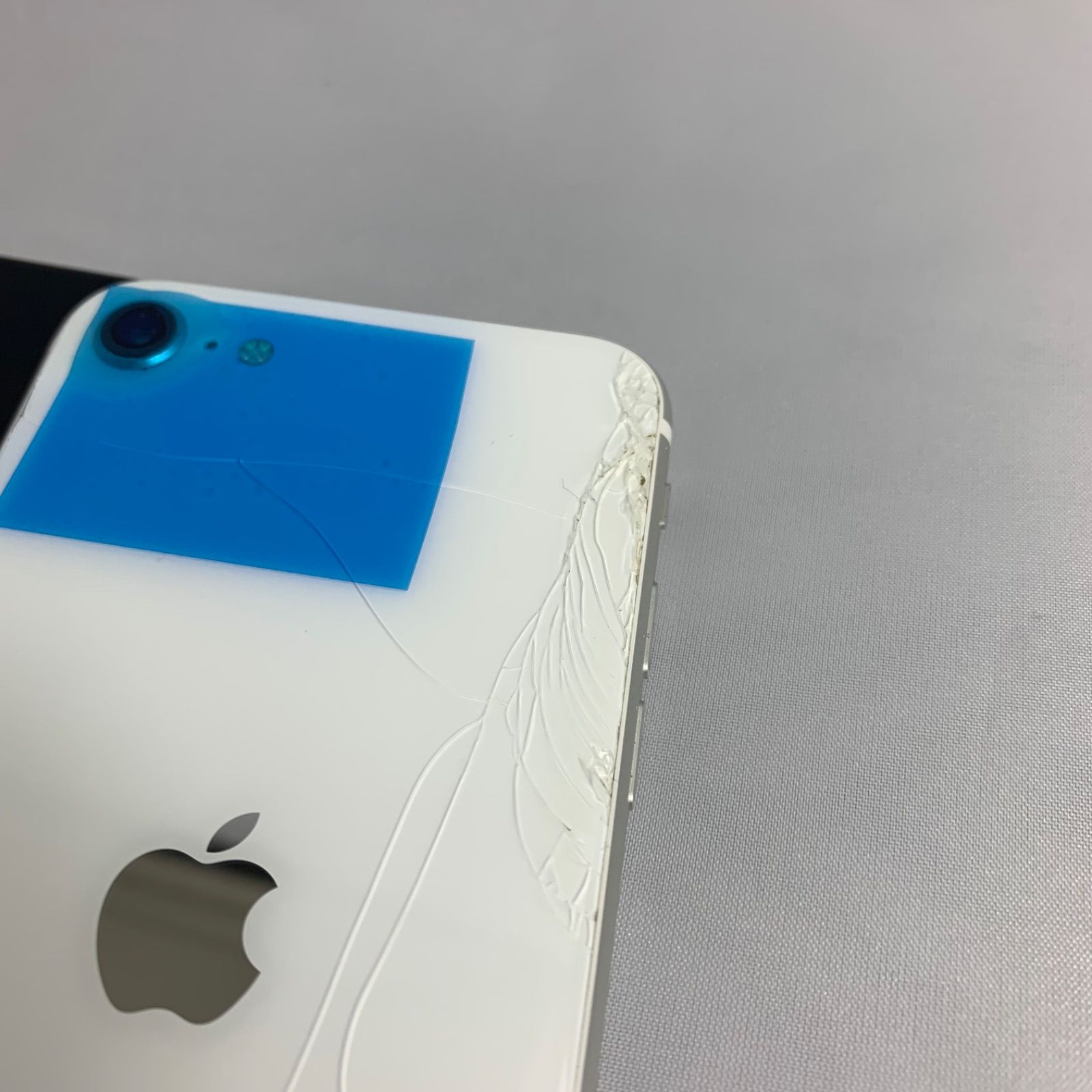 ジャンク】3台セット Apple iPhone SE 第2世代 64GB - メルカリ