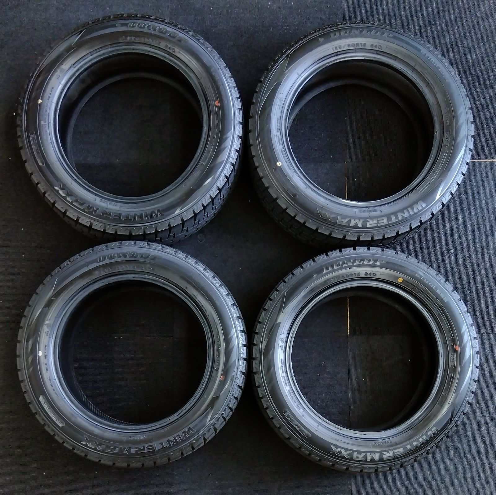 185 60R15 バリ溝 2021 製 スタッドレス タイヤ ４本セット ダンロップ ウィンターマックス DUNLOP WINTERMAXX WM02 15インチ